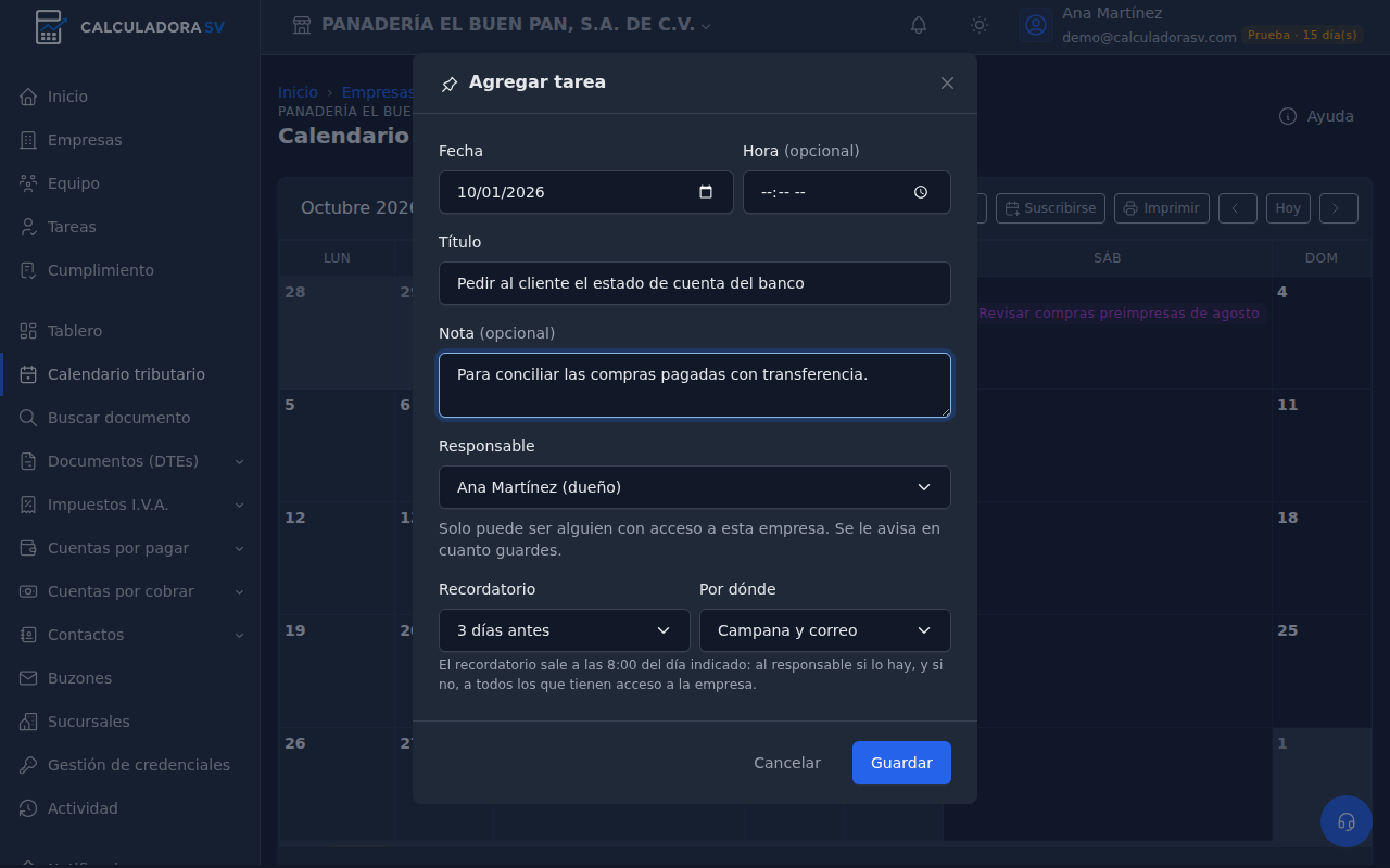 Diálogo Agregar tarea con la fecha, la hora opcional, el título Pedir al cliente el estado de cuenta del banco, una nota, el responsable, el recordatorio de 3 días antes y el canal campana y correo