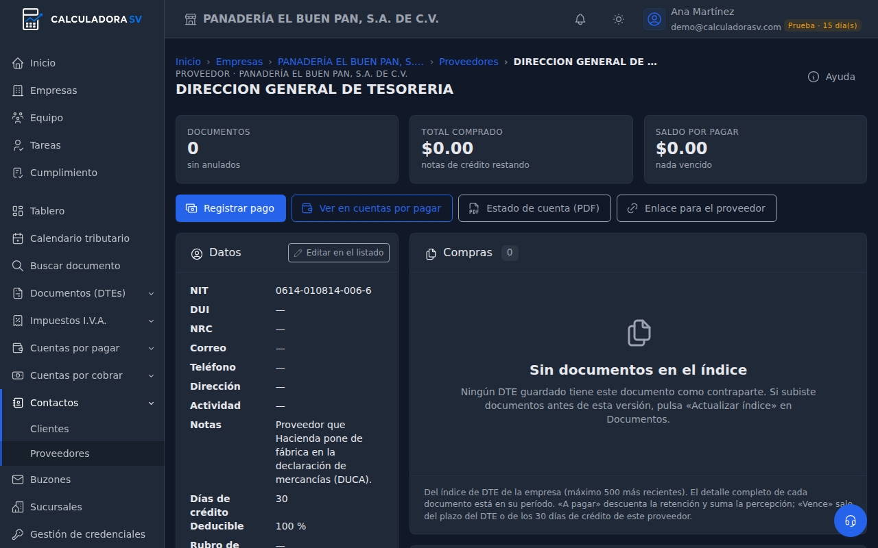 Ficha de un contacto con sus datos, códigos de anexos, días de crédito, deducible y documentos