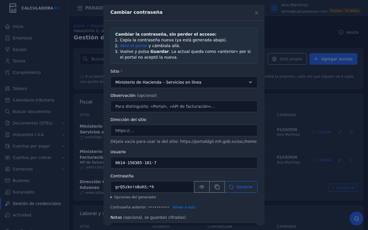 Ventana Cambiar contraseña con los tres pasos, el enlace Abre el portal y una contraseña nueva ya generada