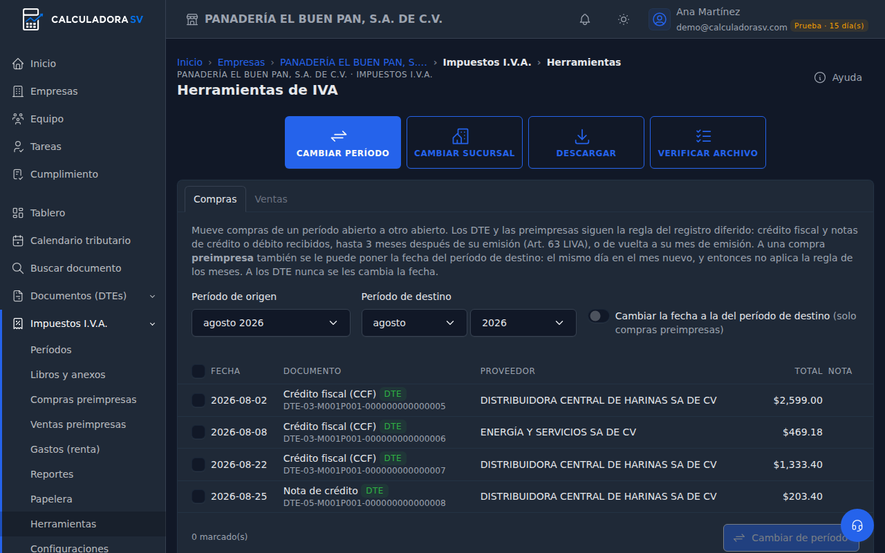 Pantalla Herramientas de IVA con los botones Cambiar período, Cambiar sucursal y Descargar, y el panel Cambiar período abierto en la pestaña Compras con el período de origen, el de destino, el interruptor de cambiar la fecha y la lista de compras